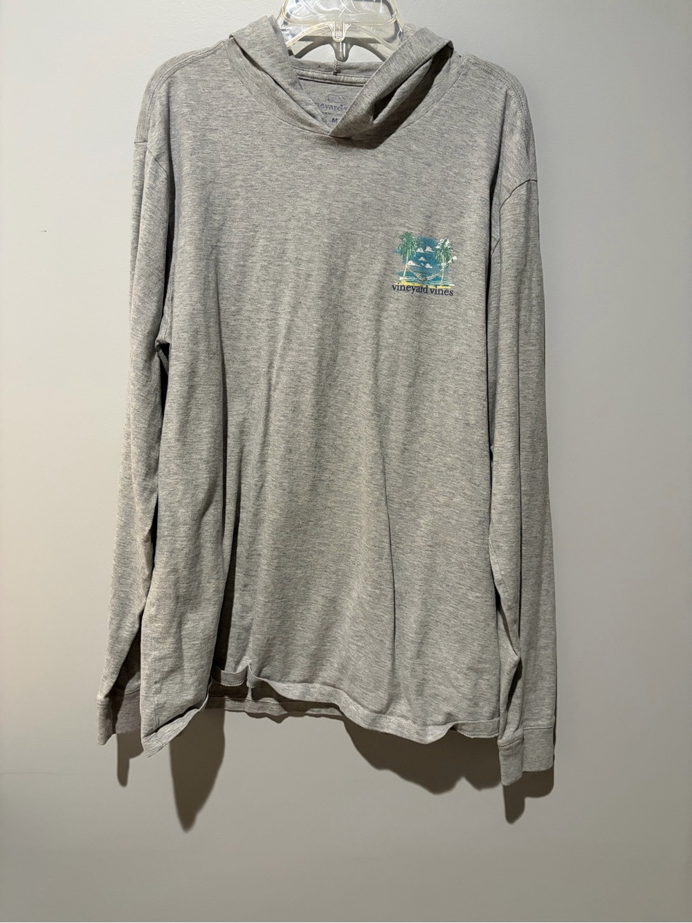 Vineyard Vines Gray Womens Hooded Long-Sleeve Tee with Tropical Chest Graphic